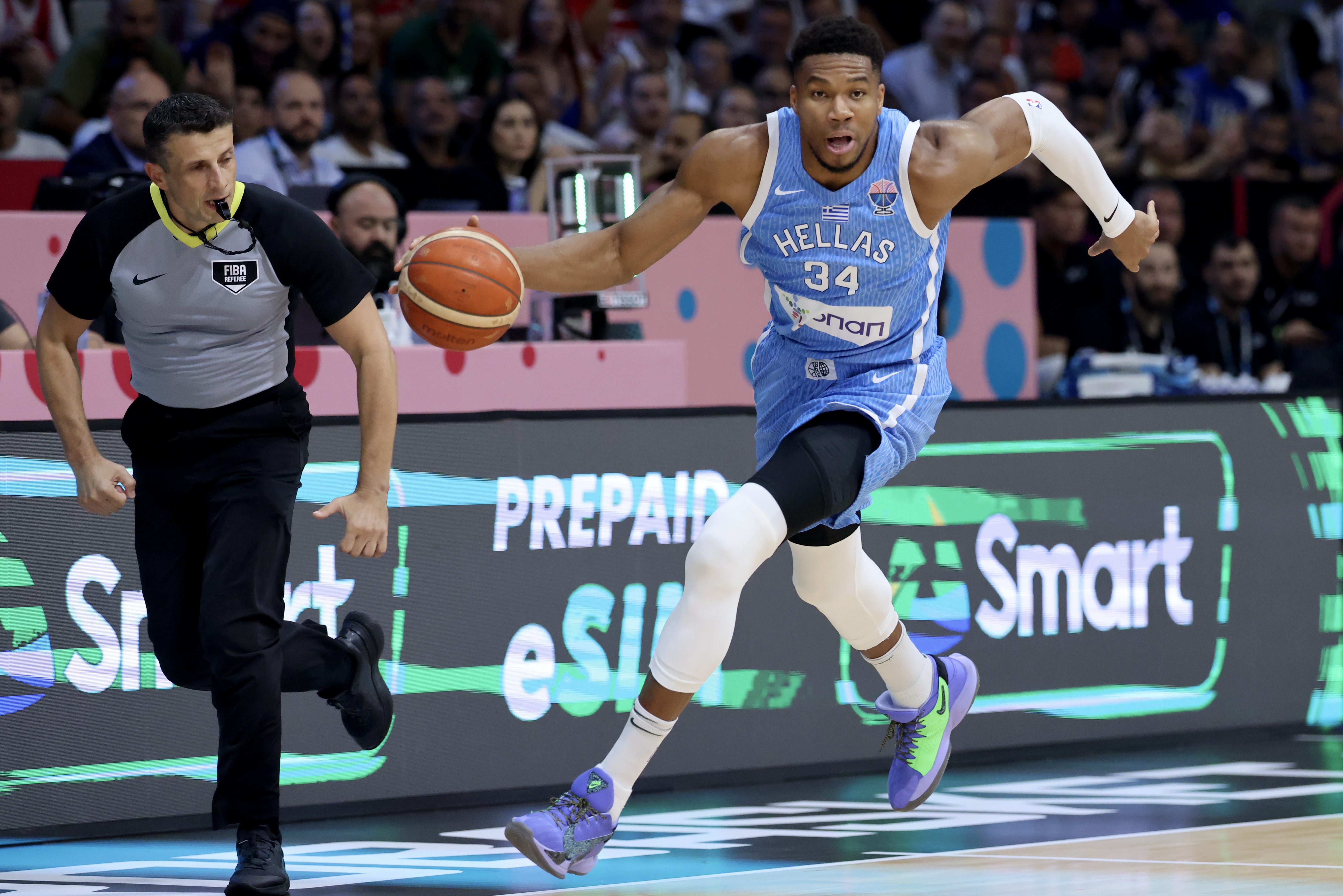 开云体育官方网站登陆-四场歇两场！字母哥因膝盖不适缺席对阵波黑的比赛