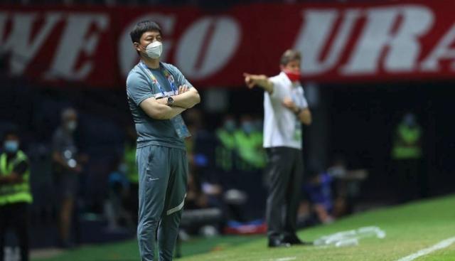 开云体育在线-于远伟：年轻球员发挥不稳 面临体能和人员困扰