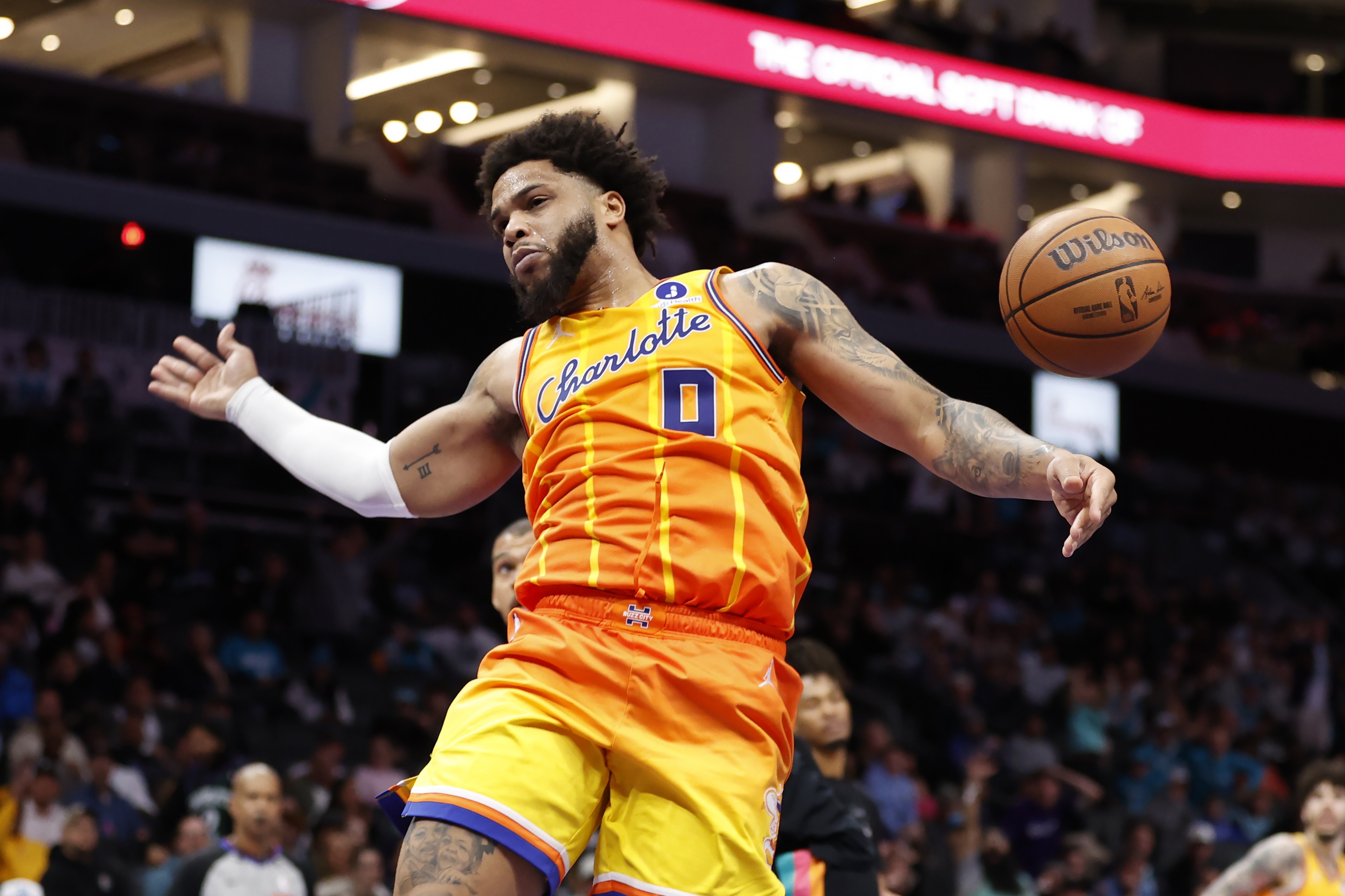 开云体育在线-小桥：我们有极具爆发力的得分手 为了球队赢球我愿意做任何事